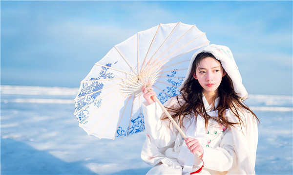 望花试管代怀生子多少钱一个？助孕之路的费用分析与方案选择